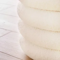 ATMOSPHERA Pouf coffre bouclette 