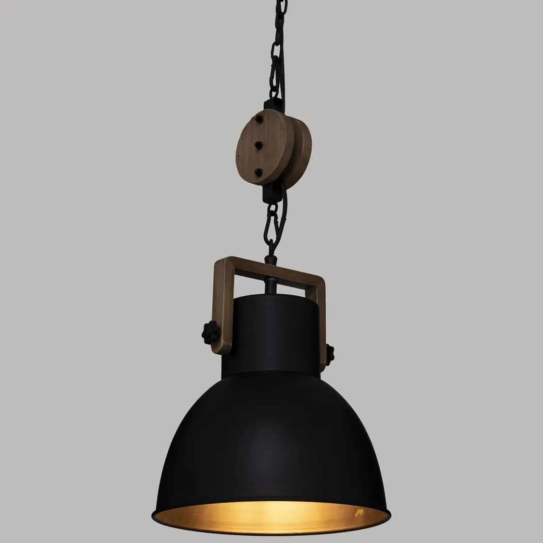 ATMOSPHERA Suspension "Silas" Clearance